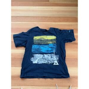 Columbia xs boys 4/5 navy tshirt with mountains
